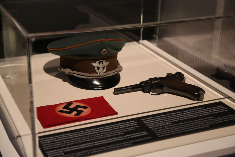 "Hitlers Exekutive": Welche Rolle die Polizei im NS-System spielte