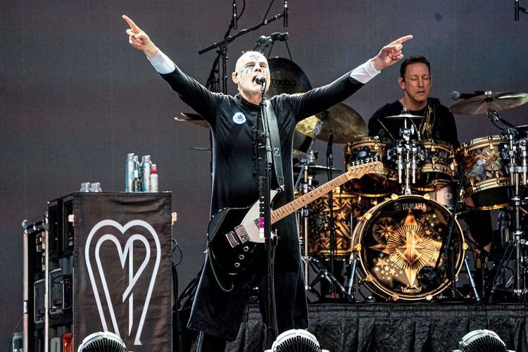 Demnächst mit Billy Corgan von den Smashing Pumpkins auf der Bühne stehen? Kann klappen.