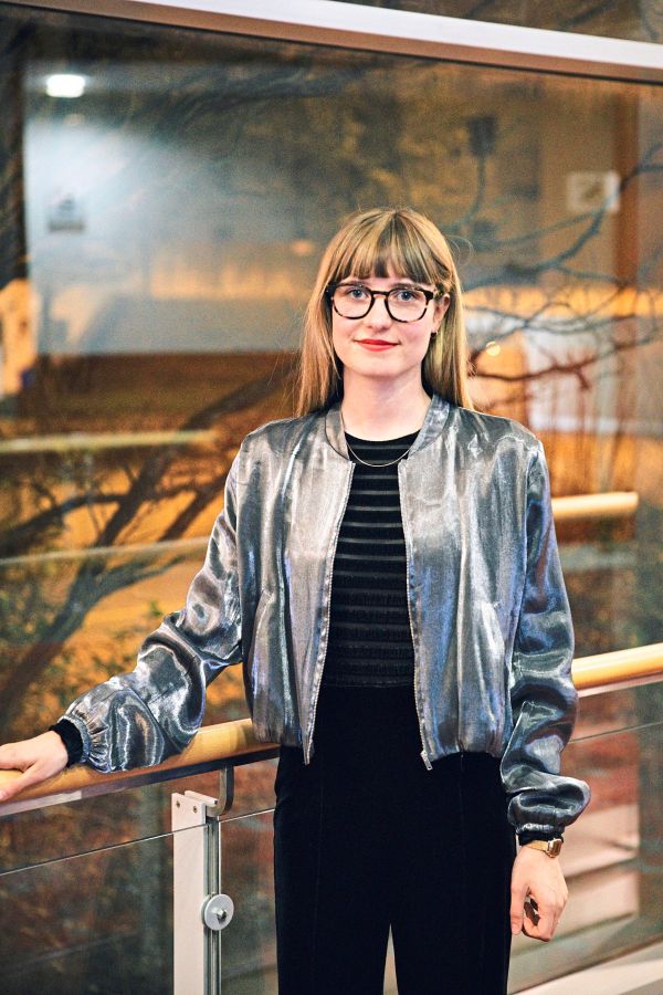 Regisseurin-Olga-Kosanovi-Ich-dachte-Dann-lass-ich-es-halt-und-bleibe-Serbin-
