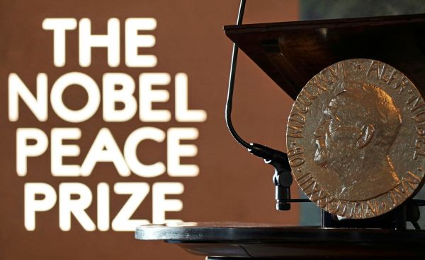 Wer-h-tte-eurer-Meinung-nach-den-Friedensnobelpreis-2025-verdient-