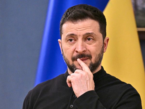 Selenskyj-kritisiert-Putins-Weigerung-einer-Waffenruhe-und-trifft-Trump-am-Montag