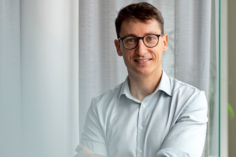 Smarter Physiker mischt unter KI-Giganten mit und erfüllt sich einen Lebenstraum