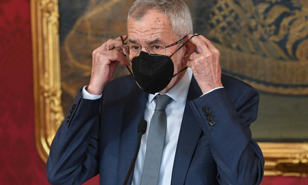 Bundespräsident Van der Bellen bei EU-Präsidentin von der Leyen - Vimarsana News