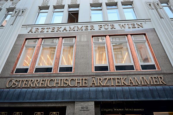 -rztekammer-im-Zwiespalt-Einmal-f-r-Telemedizin-einmal-gegen-Telemedizin