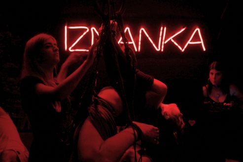 Alyosha, qoshiqchi, mashhur porno fotosuratlar