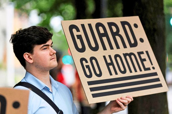 Trump-k-ndigt-R-ckzug-der-Nationalgarde-aus-mehreren-St-dten-an