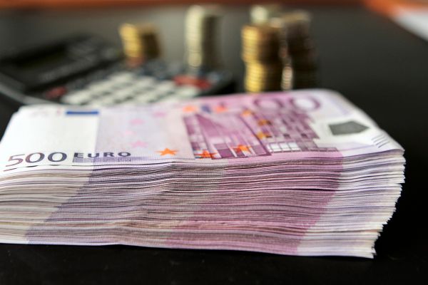 Auf-der-Spur-des-Bargelds-Wohin-verschwinden-500-Euro-Scheine-und-Centm-nzen-