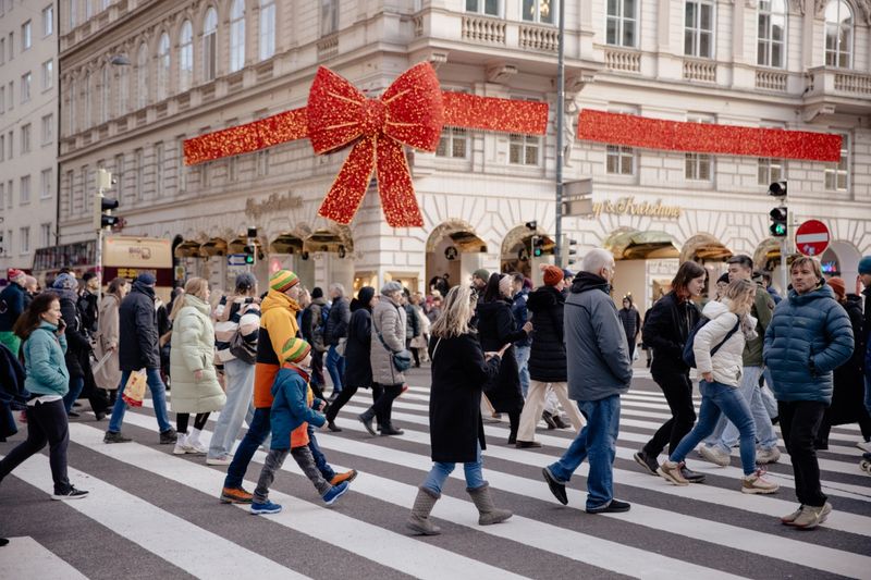 Kunst, Kitsch und Kommerz? Wie Touristen Wiens Weihnachts-Wahnsinn erleben