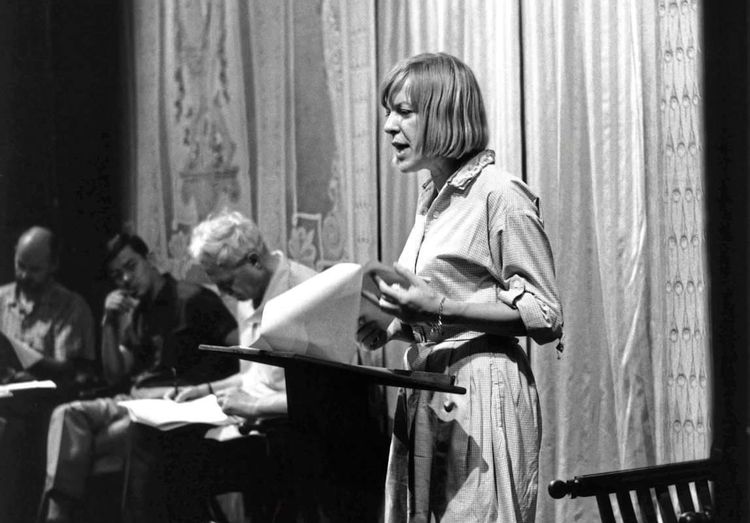 Ingeborg Bachmann, hier 1965 auf dem Spoleto-Literaturfestival, hatte Erfolg in der Gruppe 47.