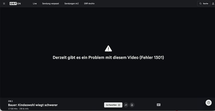 Schwarzes Bild mit weißer Aufschrift: 
