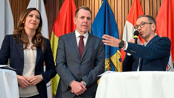 Blaue-Jugend-macht-EU-Austritt-zum-Thema-Stalin-w-re-stolz-