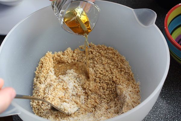 Marzipan-Punschkugeln, Kokosstangerln und Butterkekse - Weihnachtskekse ...