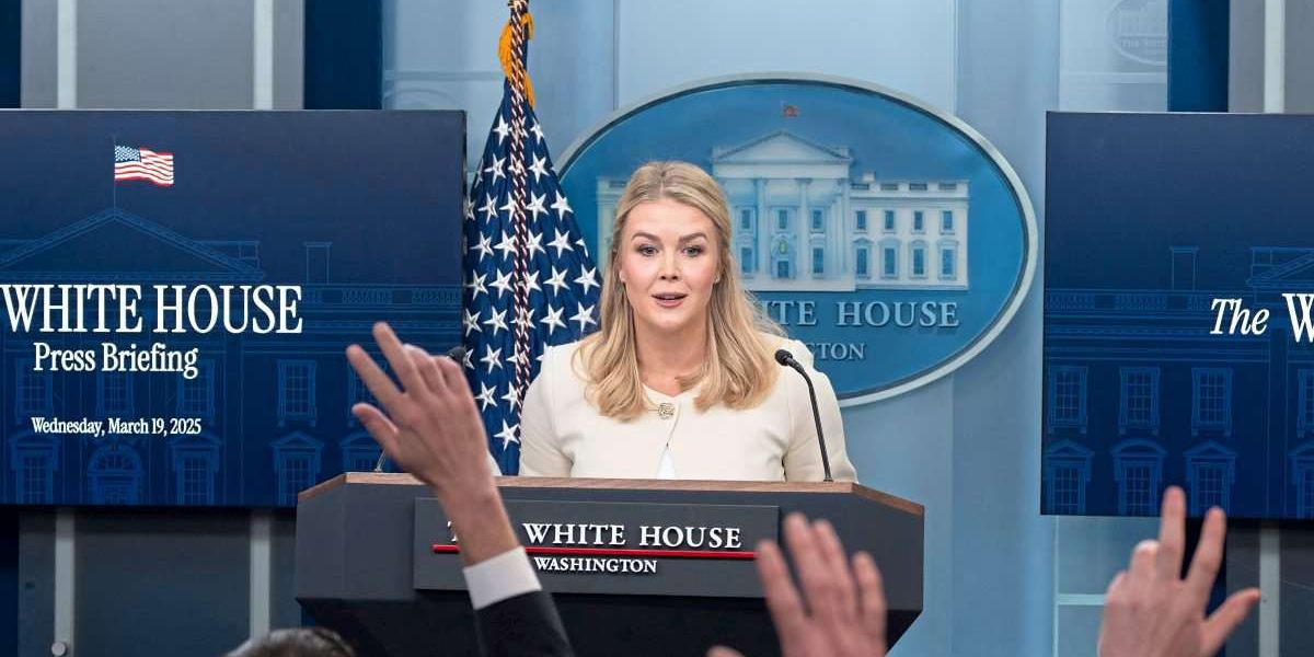 "Linksradikaler Irrer": Trump und seine Sprecherin beschimpfen Richter