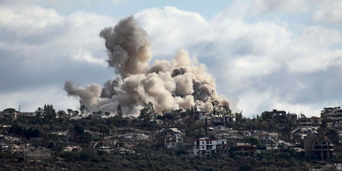 Hisbollah kündigt Wohnungsbauprojekt für Vertriebene im Libanon an