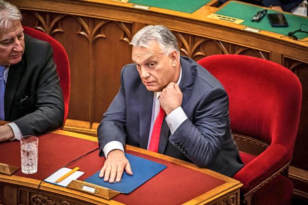 Orb-n-verzichtet-auf-Mandat-in-Ungarns-Parlament