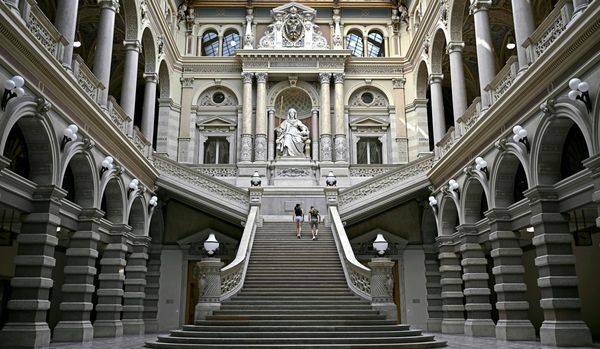 Der-Blick-der-Justiz-auf-ihre-NS-Vergangenheit-ist-wichtig-der-Blick-nach-vorn-ebenso