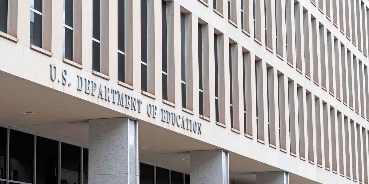 US-Bildungsministerium baut die Hälfte seiner Mitarbeiter ab