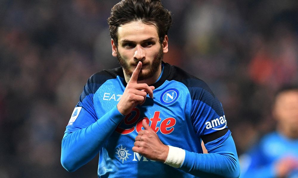 Napoli setzt Siegeszug in Serie A fort Fußball derStandard.de › Sport