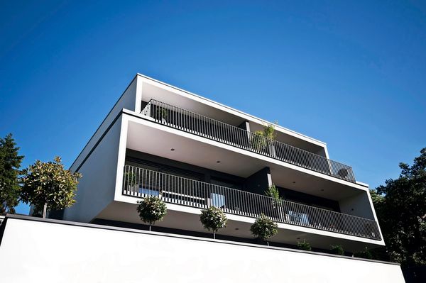 Markt-f-r-Luxusimmobilien-ist-noch-r-ckl-ufig-au-er-bei-H-usern