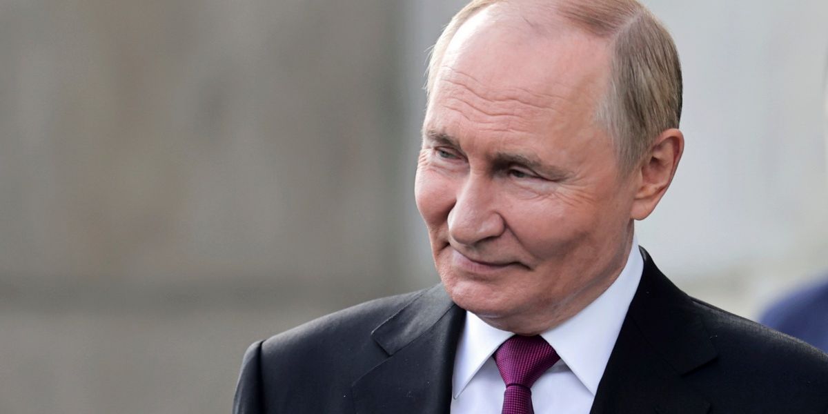 Russland-Experte Michael Thumann: "Putin spielt mit der ...