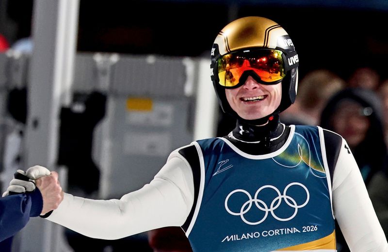 ÖSV-Skispringer weiter ohne Medaille, Gold an Domen Prevc