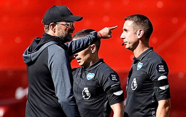 Weitere-Strafe-f-r-Schiedsrichter-Coote-nach-Klopp-Schm-hung