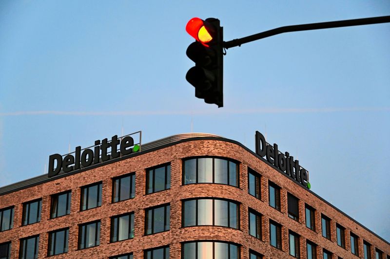 Deloitte muss Australien Geld zurückgeben, weil Bericht voller KI-Halluzinationen war