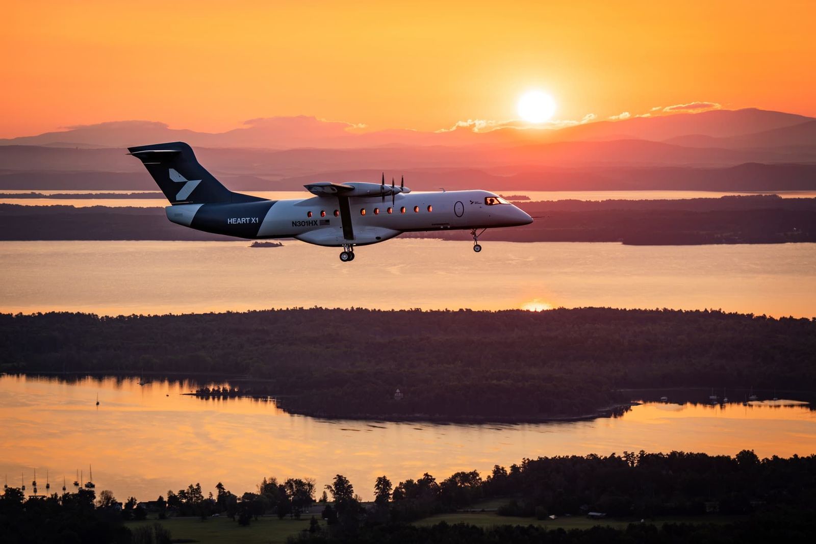 Größtes Elektroflugzeug der Welt absolviert Jungfernflug Größtes Elektroflugzeug der Welt absolviert Jungfernflug