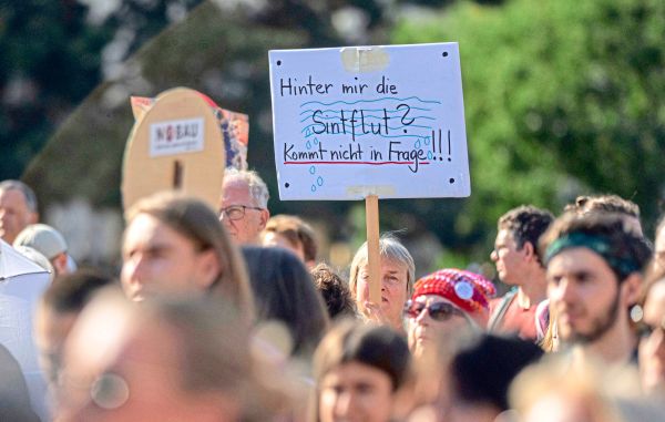 Klimastreik-Teile-der-Wiener-Innenstadt-am-Freitagnachmittag-gesperrt