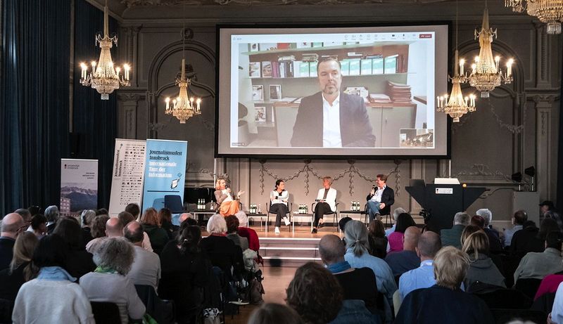 Geplante Vertriebsförderung entzweit Medienmanager beim Journalismusfest