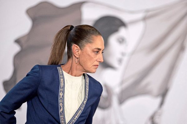 Trump-s-Threats-to-Cuba-s-Oil-Suppliers-Put-Mexico-in-a-Bind