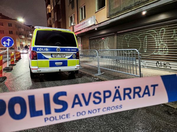 Verletzte-nach-Schie-erei-bei-Moschee-im-schwedischen-rebro