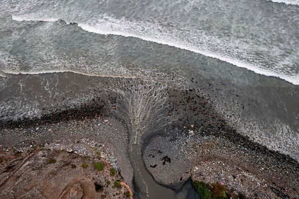 K-stengew-sser-sind-weltweit-stark-mit-Chemikalien-verseucht