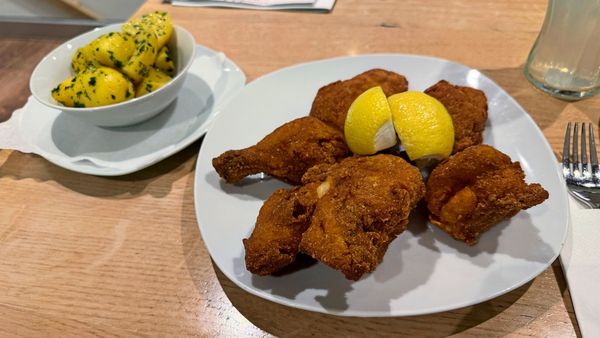 Ein-erster-und-letzter-Besuch-im-Wienerwald-Restaurant