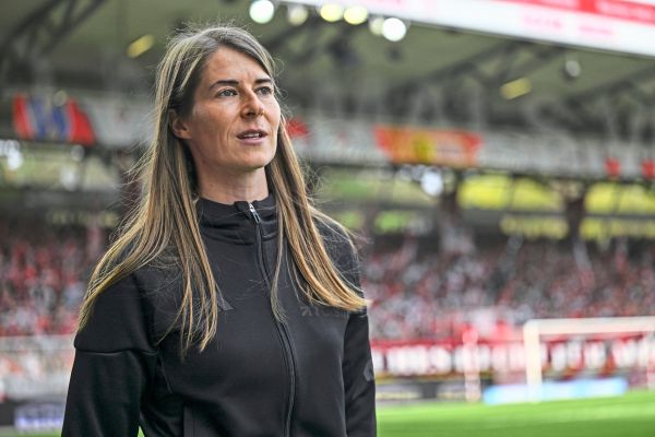 Vorwurf-des-Sexismus-RB-Leipzig-irritiert-mit-Posting-ber-Union-Trainerin-Eta