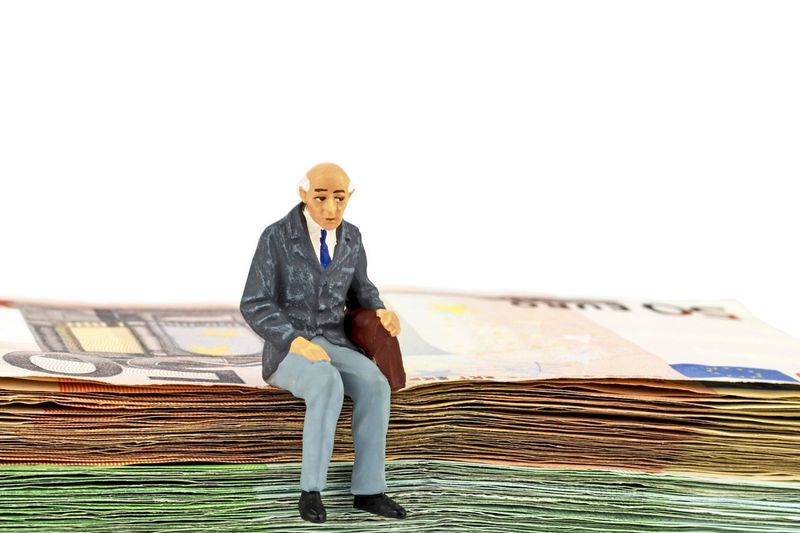 Mit Abschlägen in Pension gehen oder weiterarbeiten?