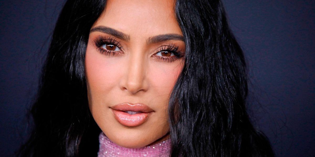 Kim Kardashian verkauft BHs mit falschen Brustwarzen - Mode & Kosmetik -   › Lifestyle