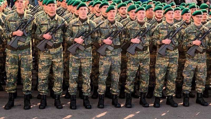 Was für eine längere Wehrpflicht spricht