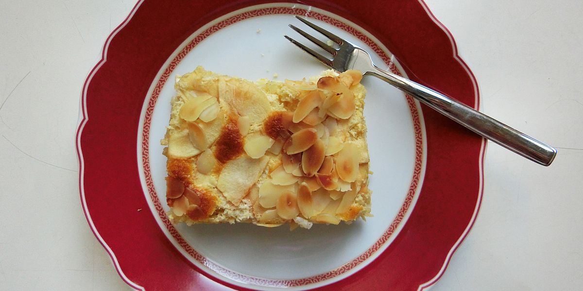 Rezept: Reisauflauf mit Äpfeln und Mandeln - Desserts &amp; Süßspeisen ...