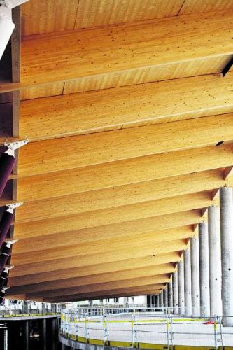Holz: Neue Technologie will Gebäudebau revolutionieren - Wirtschaft -   › Wirtschaft