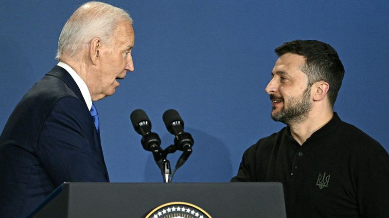 Nato-Gipfel: Biden nennt Selenskyj "Putin"