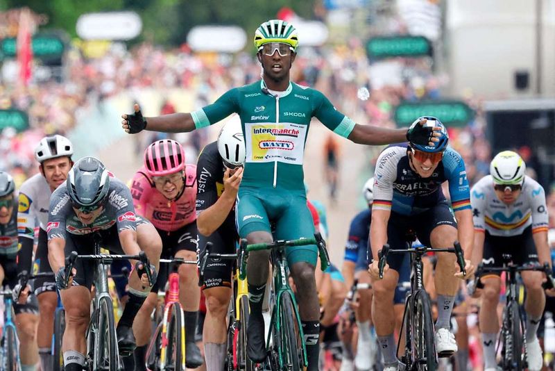 Girmay gewinnt achte Etappe der Tour de France im Zielsprint