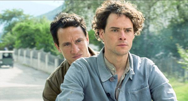 Ein-S-dtirol-Film-ber-die-alpine-Enge-in-manchen-K-pfen