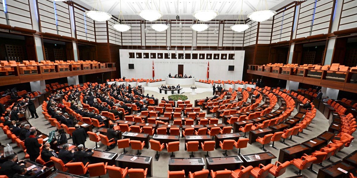 Türkisches Parlament billigt PKK-Amnestie-Gesetz