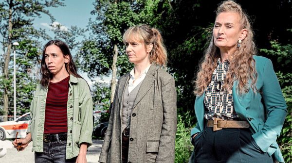 Zum-Haareraufen-Das-Milliardengesch-ft-mit-Echthaar-im-Schweizer-Tatort-