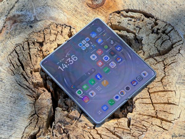 Oppo-Find-N6-im-Test-Das-Falthandy-mit-dem-flunderflachen-Falz