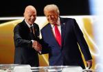 Infantino hat es wirklich getan: WM-Auslosung wurde zur Polit-Farce samt "Friedenspreis" für Trump 6d787317 e5d4 4d92 ab16 b79b5e67194d