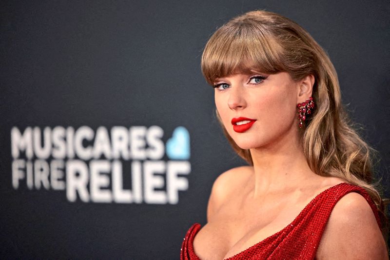 Taylor Swift gibt 600 Dollar Trinkgeld, Lilly Allen ist wegen Kaufsucht in Therapie