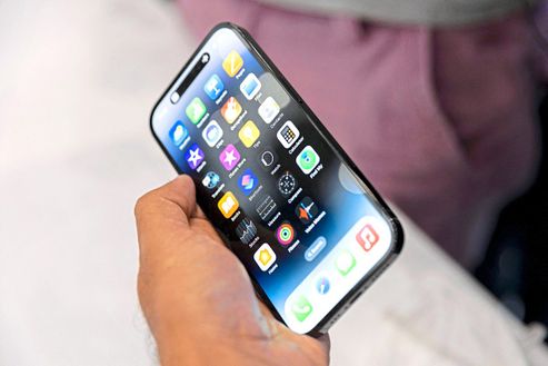 Apple könnte Aufladung des iPhone 15 drosseln, wenn man nicht das