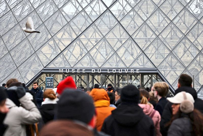 Louvre-Streik wieder aufgenommen, Museum blieb teils geschlossen